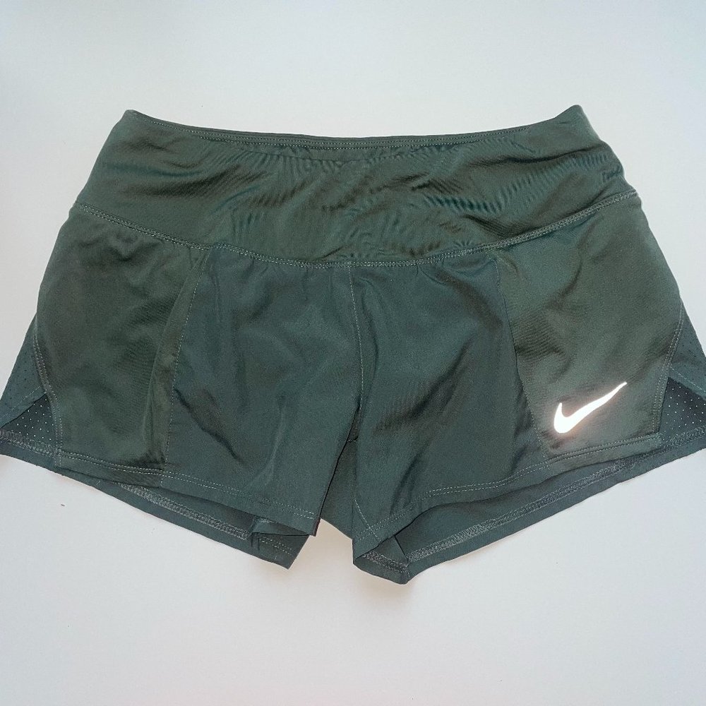 xs nike running shorts green